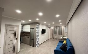City Centre Apartment On Sakharov Square